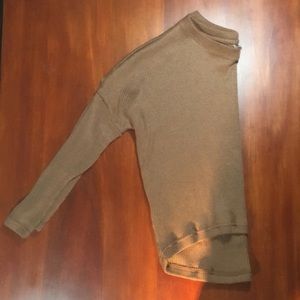 Scoop neck knit sweater